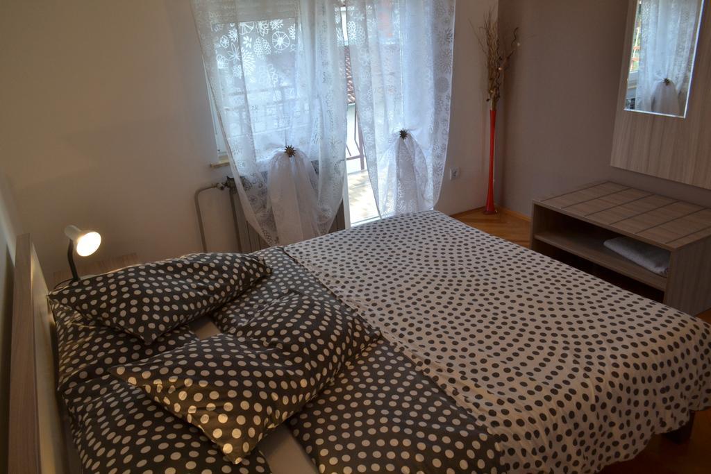 Apartments Peloza Porec Phòng bức ảnh
